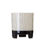 IRIS044_A_Small_Striped_Geometric_Planter